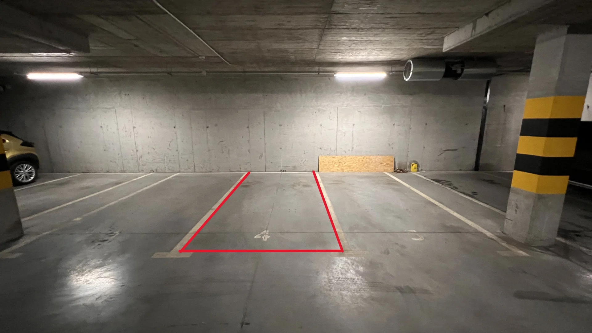 ul.  Zalewskiego 9, Miejsce postojowe nr. 4